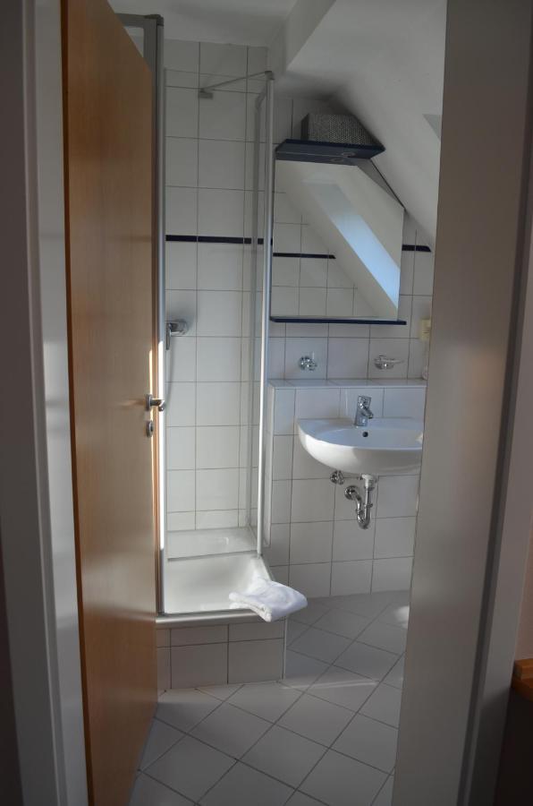 ראסטאט Hotel Zum Goldenen Mann מראה חיצוני תמונה