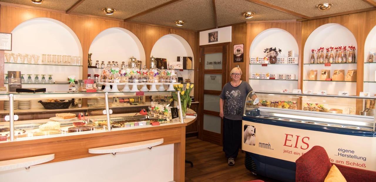 ראסטאט Hotel Zum Goldenen Mann מראה חיצוני תמונה